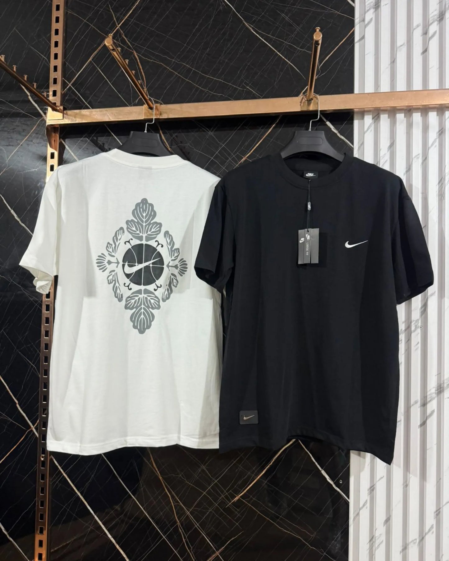 CAMISETA PREMIUM N1KE Floral Hoop
