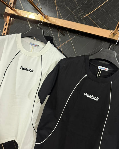 CAMISETA PREMIUM REB00K Retro