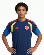 Camiseta Entrenamiento Azul 2026 Bordado