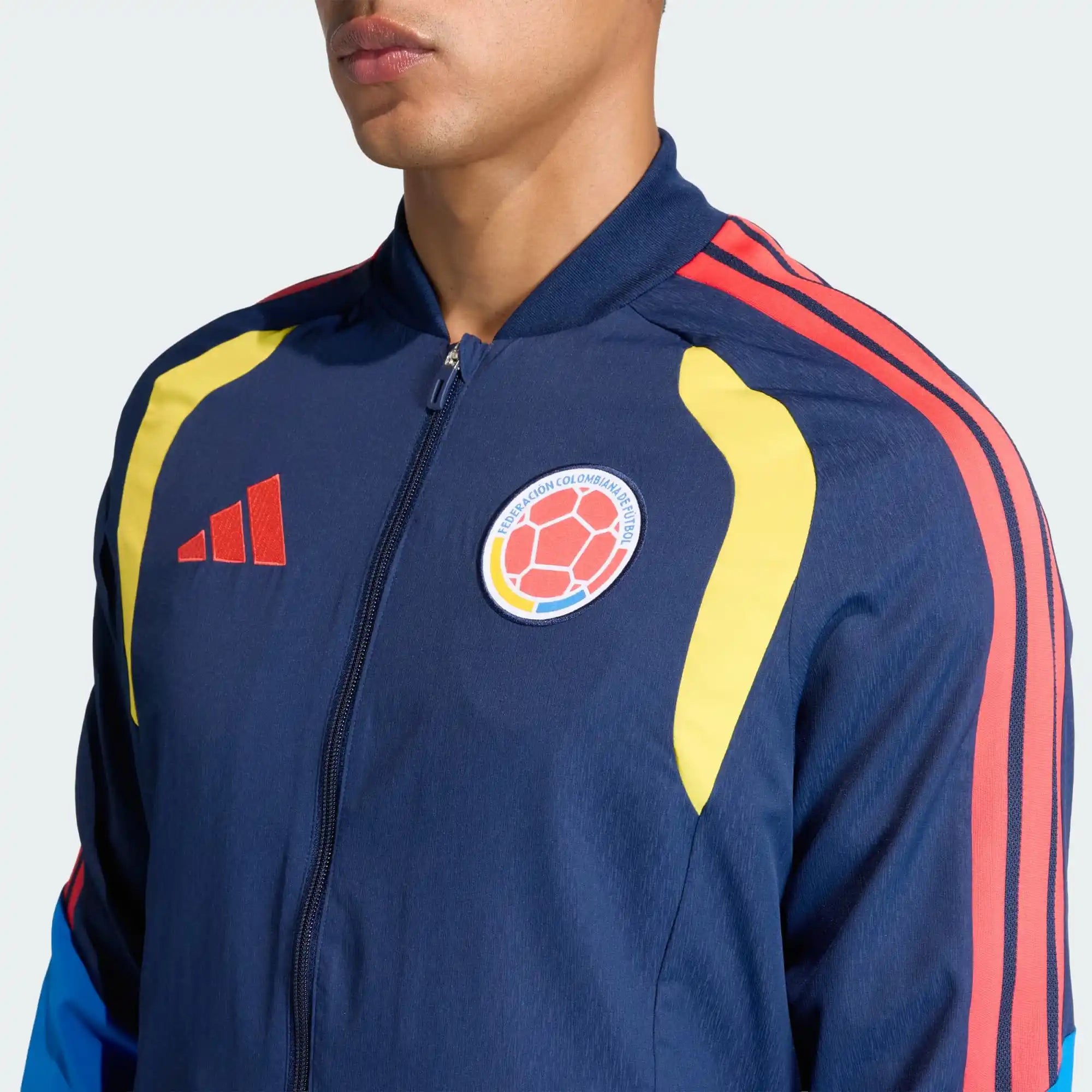 Chaqueta Colombia Impermeable Cuello Bordada